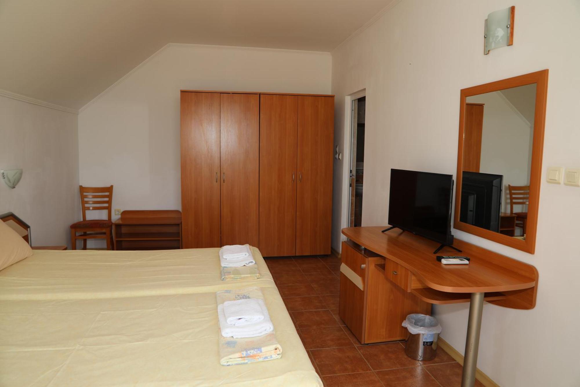 Hotel Sofia Beach Nesebar Esterno foto