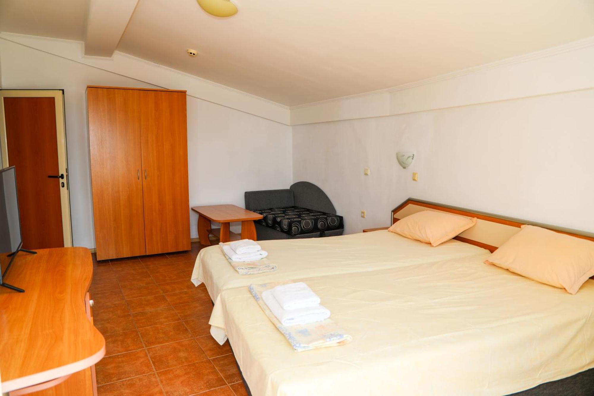 Hotel Sofia Beach Nesebar Esterno foto