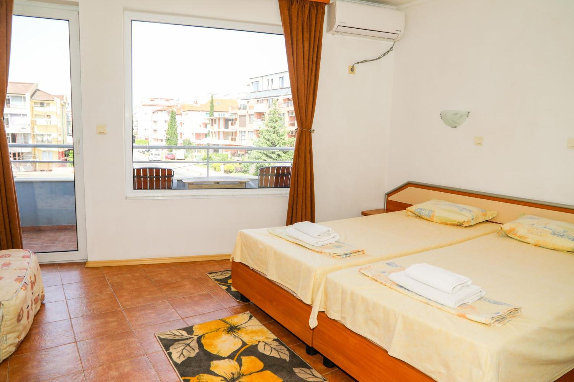 Hotel Sofia Beach Nesebar Esterno foto